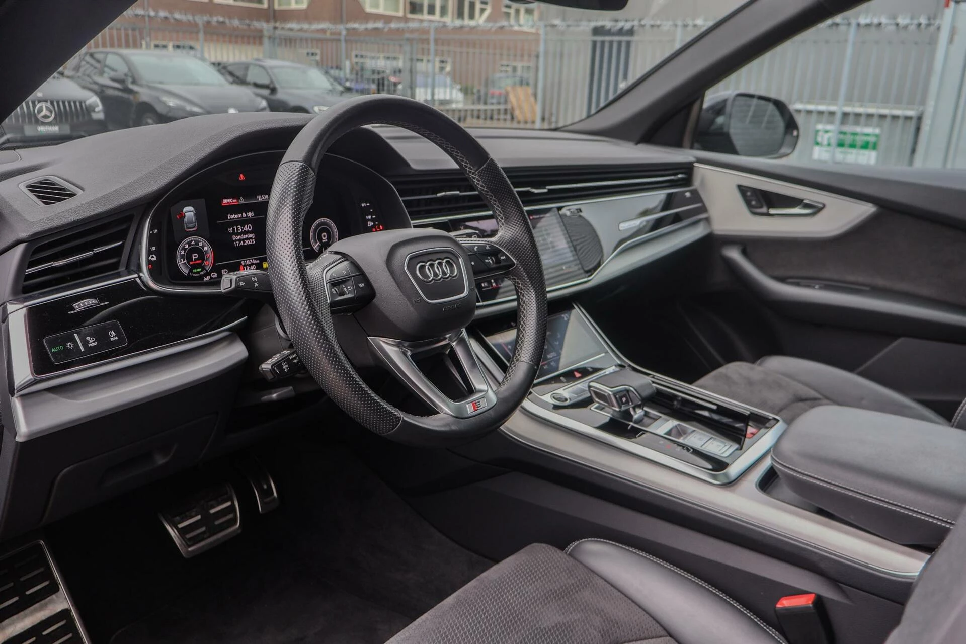 Hoofdafbeelding Audi Q8