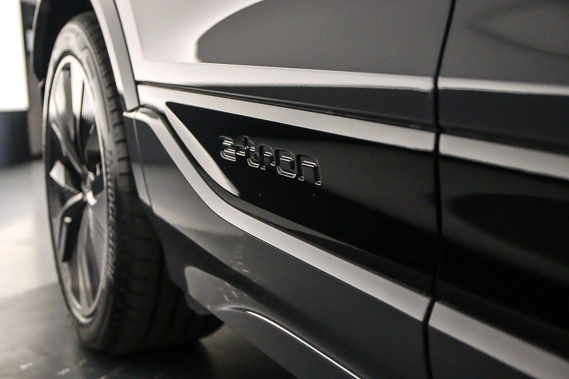Hoofdafbeelding Audi Q6 e-tron