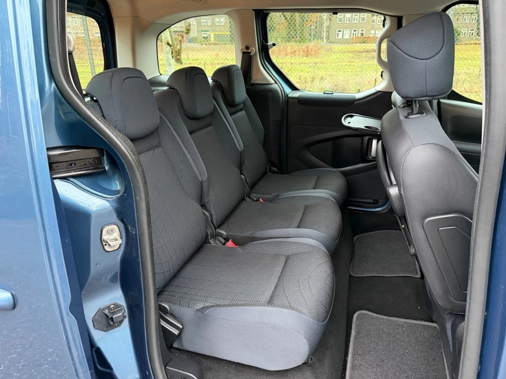 Hoofdafbeelding Peugeot Partner