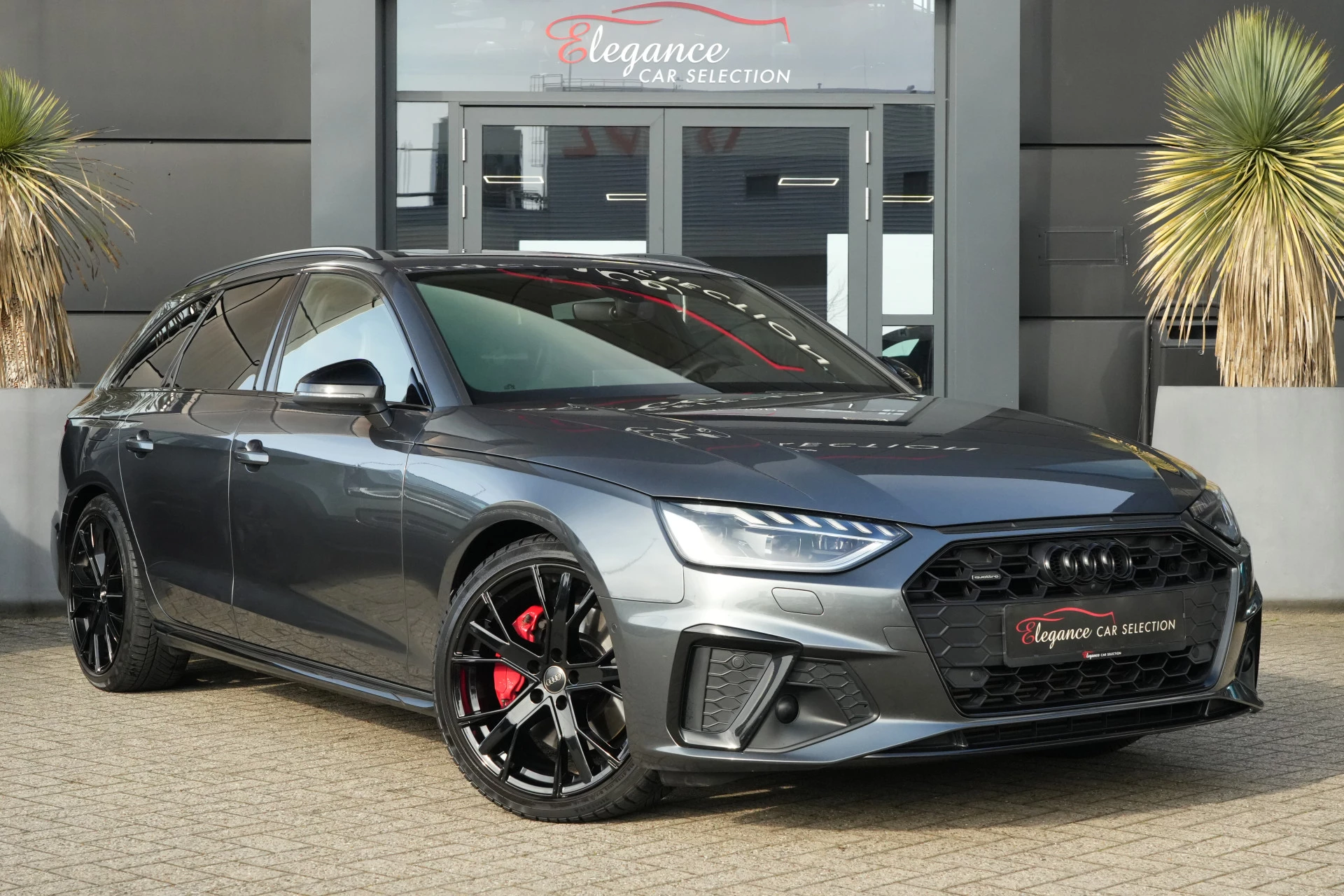 Hoofdafbeelding Audi A4