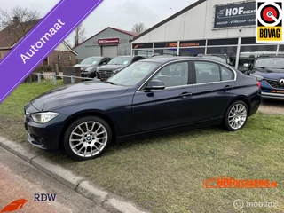 BMW 3-serie 320i Executive AUTOMAAT/NAVIGATIE/18''LMV