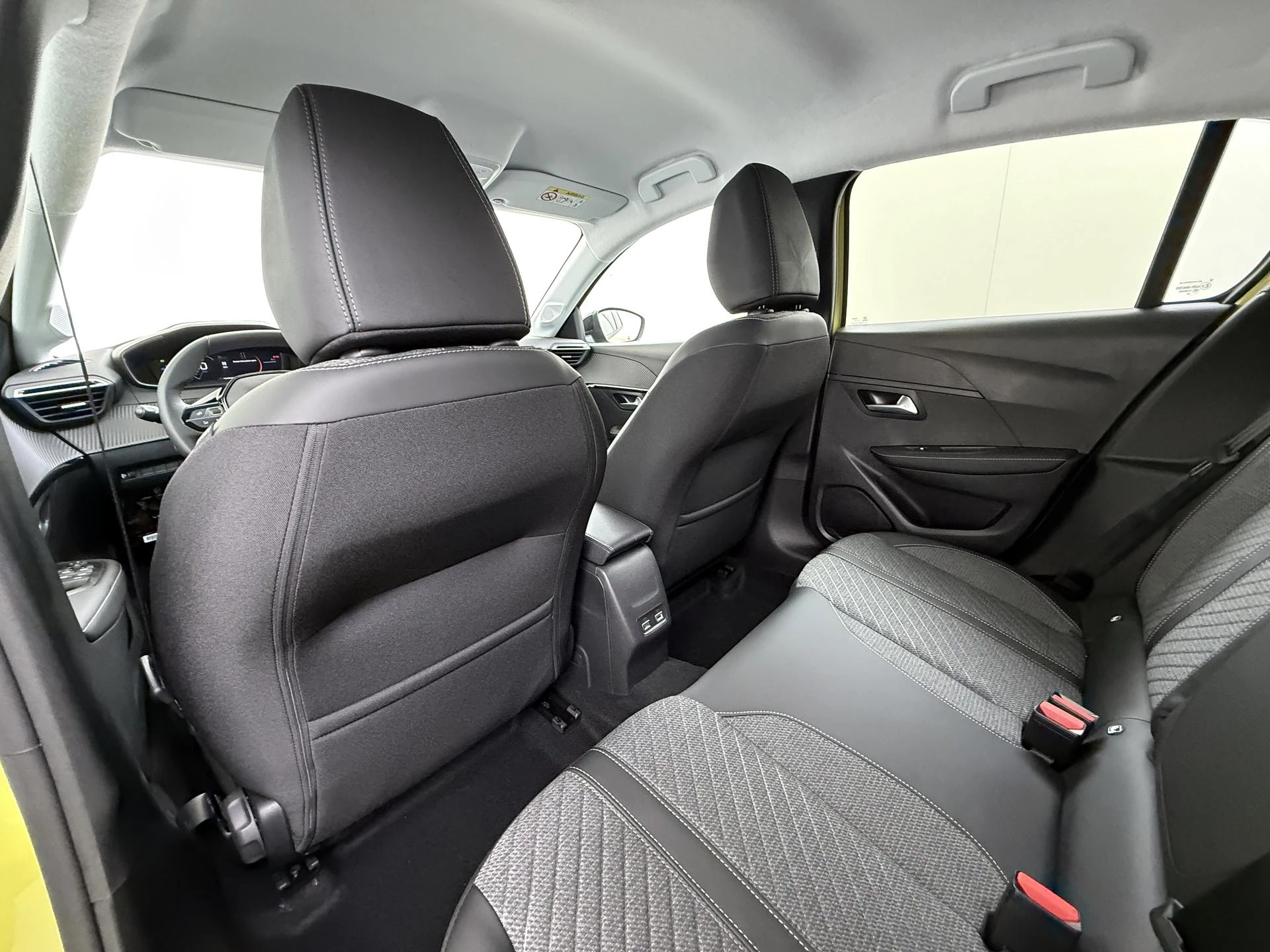 Hoofdafbeelding Peugeot e-208