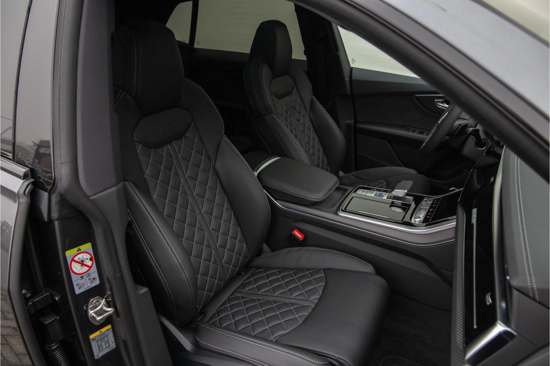 Hoofdafbeelding Audi Q8
