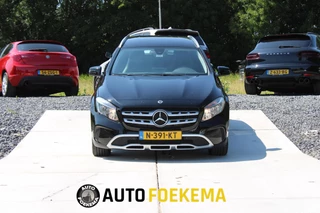 Hoofdafbeelding Mercedes-Benz GLA Mercedes-Benz GLA 200 d Business Solution AFN TREKHAAK LMV