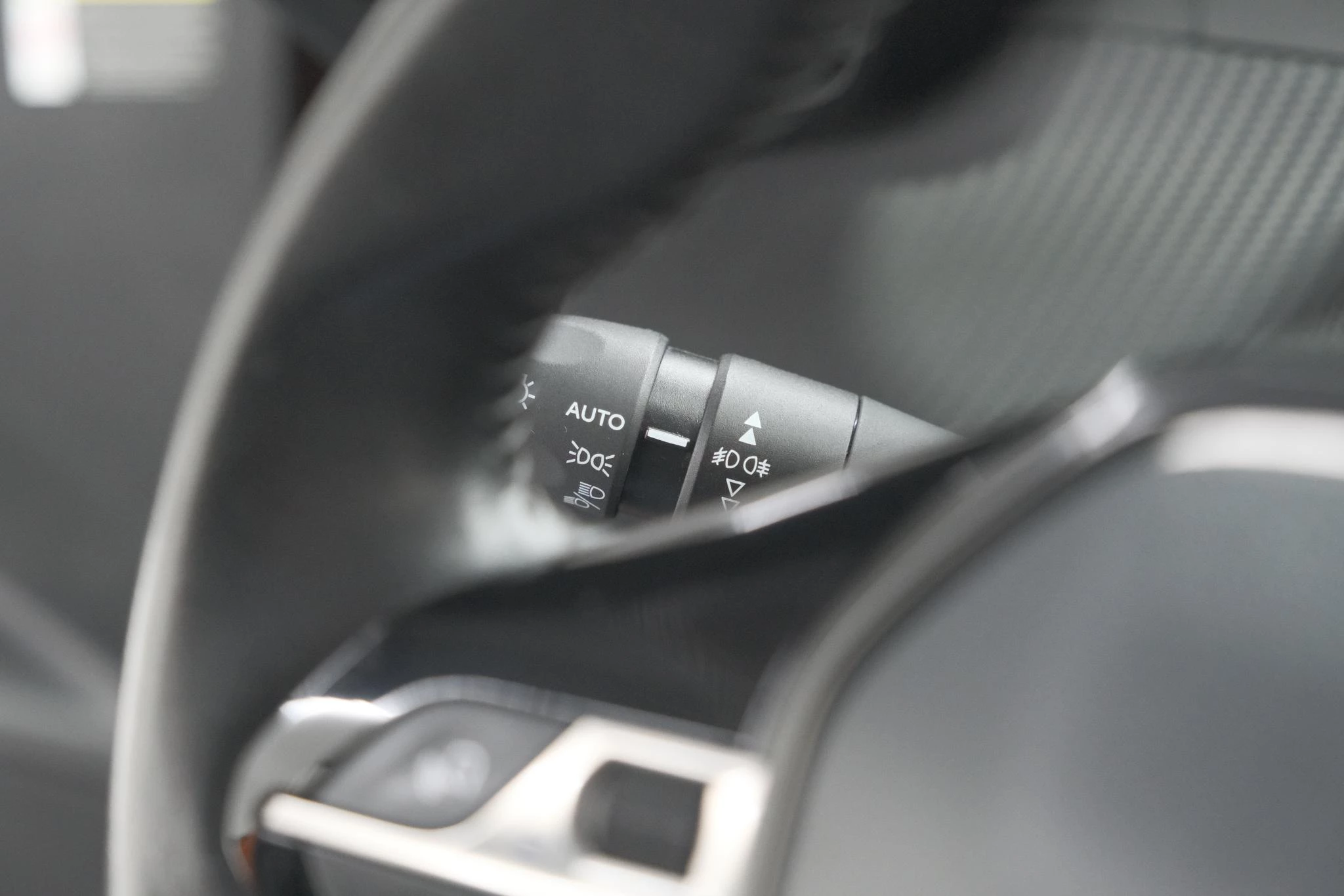 Hoofdafbeelding Peugeot e-2008