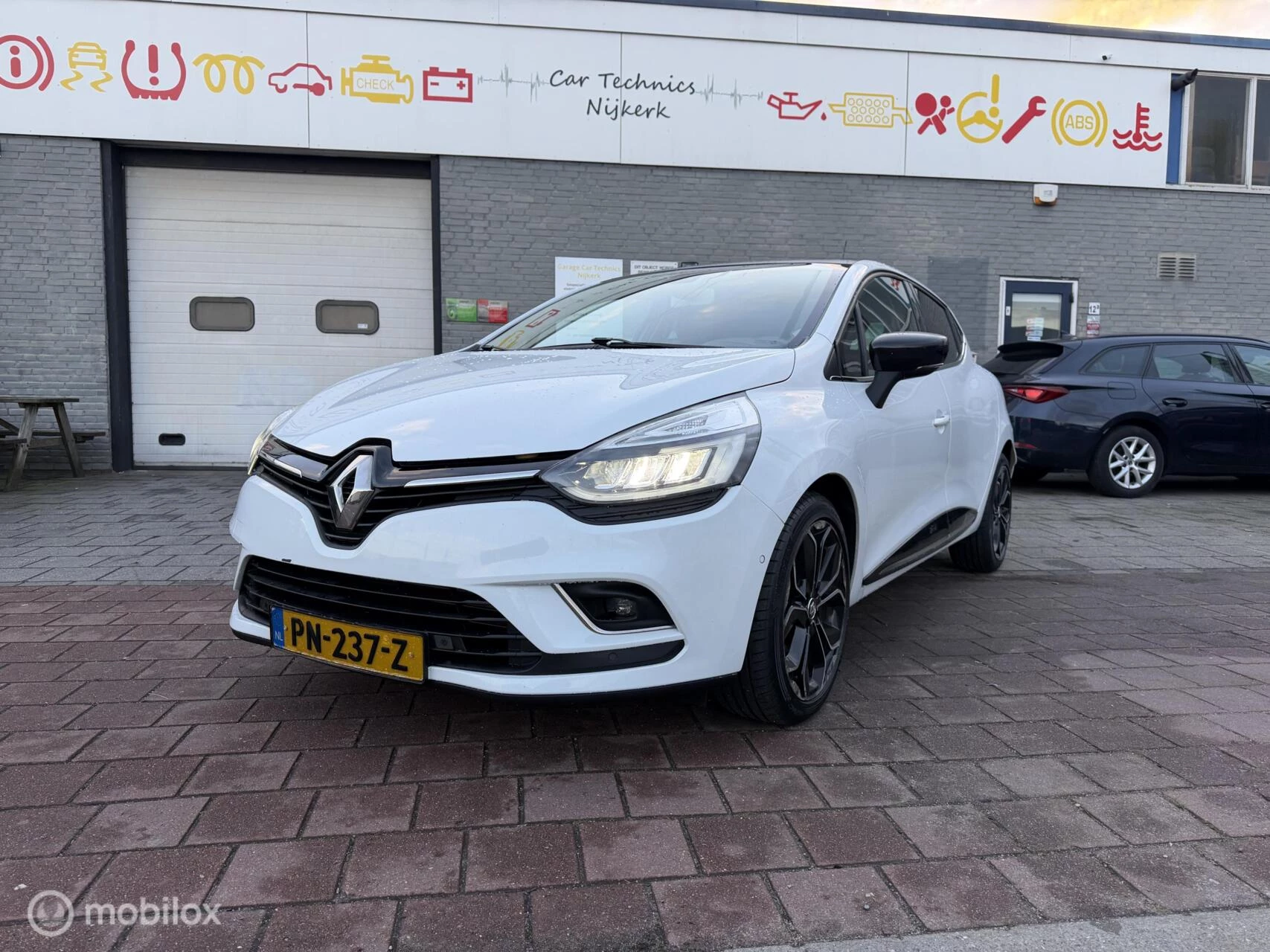 Hoofdafbeelding Renault Clio