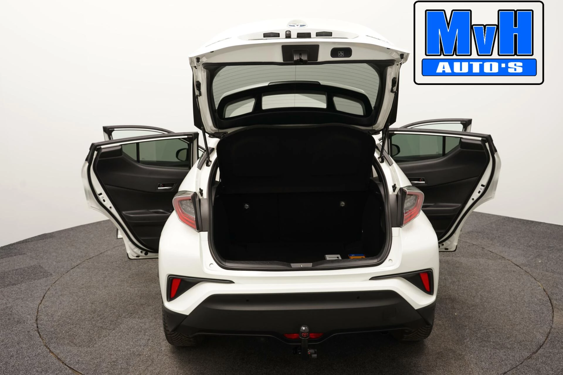 Hoofdafbeelding Toyota C-HR