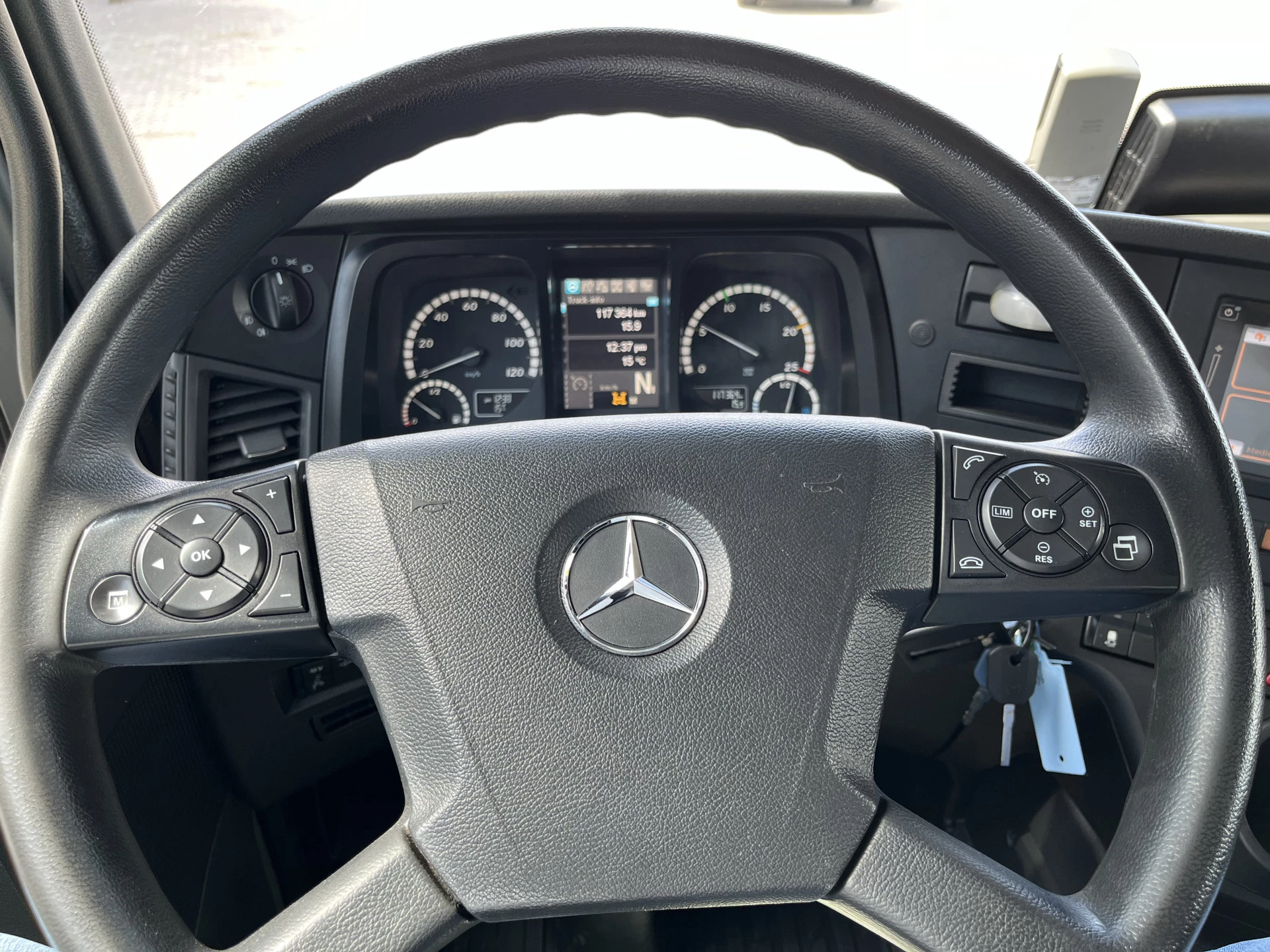 Hoofdafbeelding Mercedes-Benz ANTOS