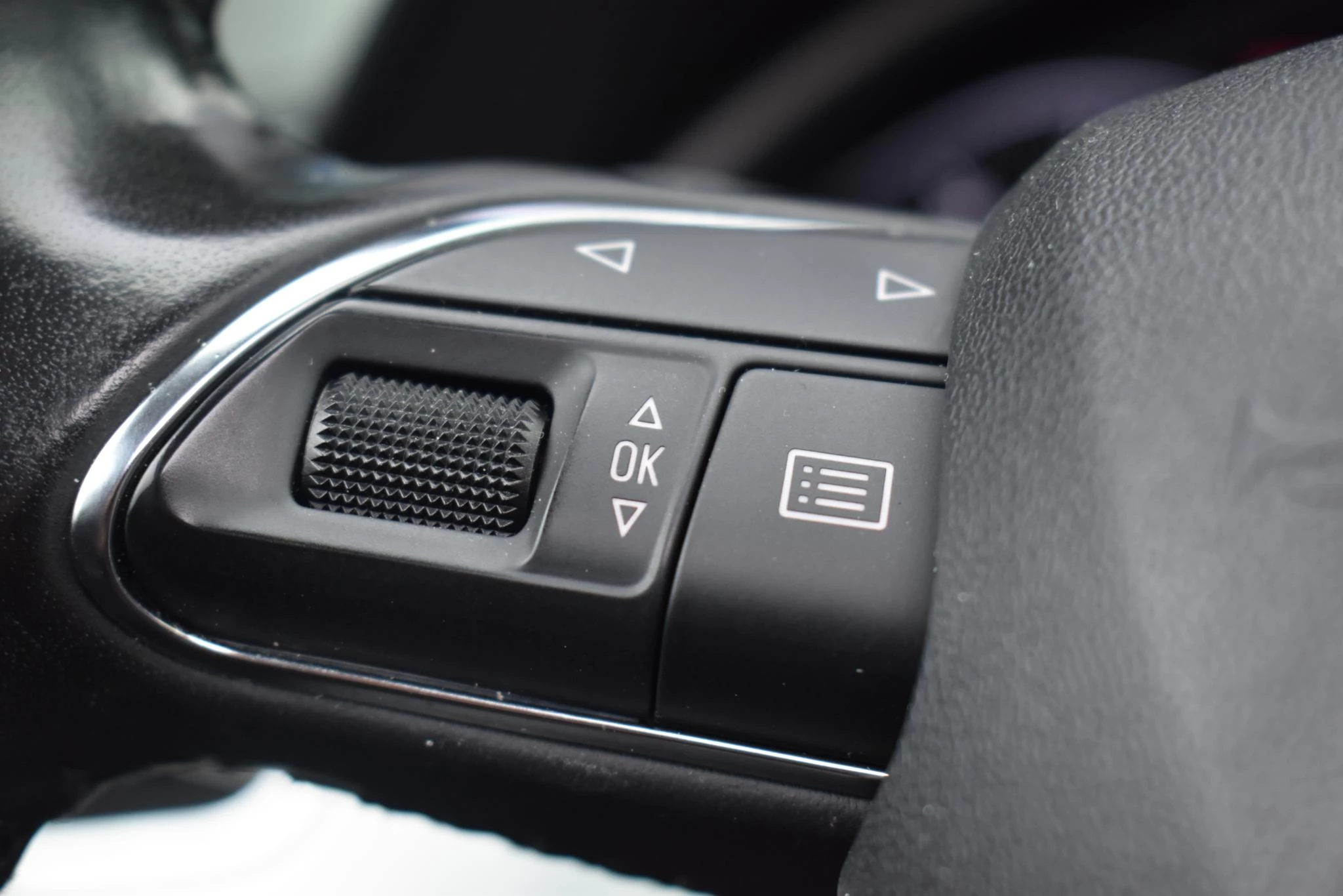 Hoofdafbeelding Audi A8