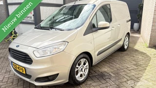Ford Transit Courier 1.0 Trend Start&Stop Marge !!