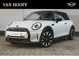 MINI Cooper Hatchback / Sportstoelen / LED / Comfort Access / Stoelverwarming / Cruise Control / Verwarmd Stuurwiel