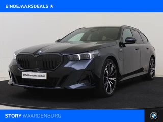 BMW 5 Serie Touring 550e xDrive M Sport Automaat / Trekhaak / Adaptief onderstel professional / Stoelventilatie / Comfort Access / Adaptieve LED / Parking Assistant Plus / Harman-Kardon