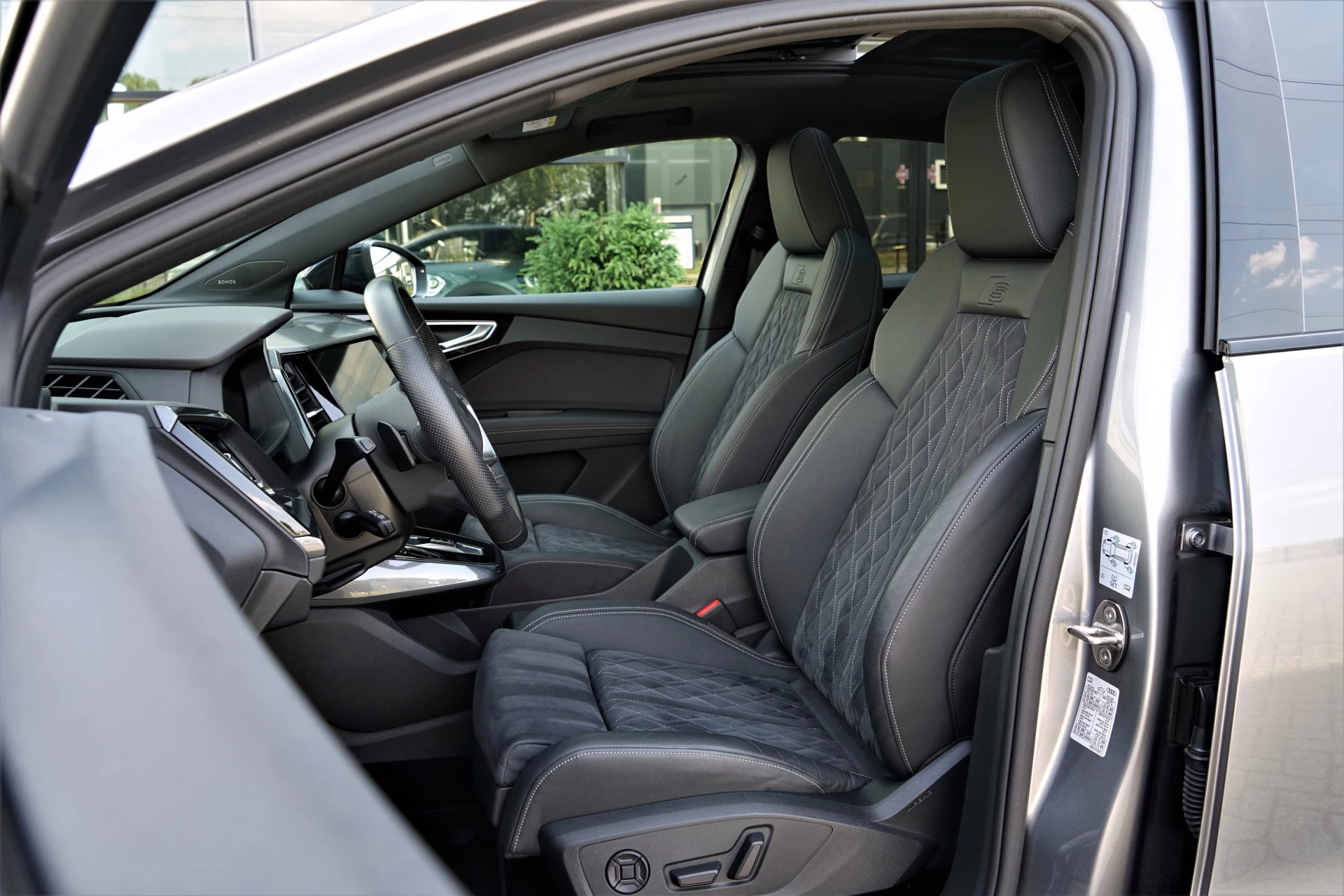 Hoofdafbeelding Audi Q4 Sportback e-tron
