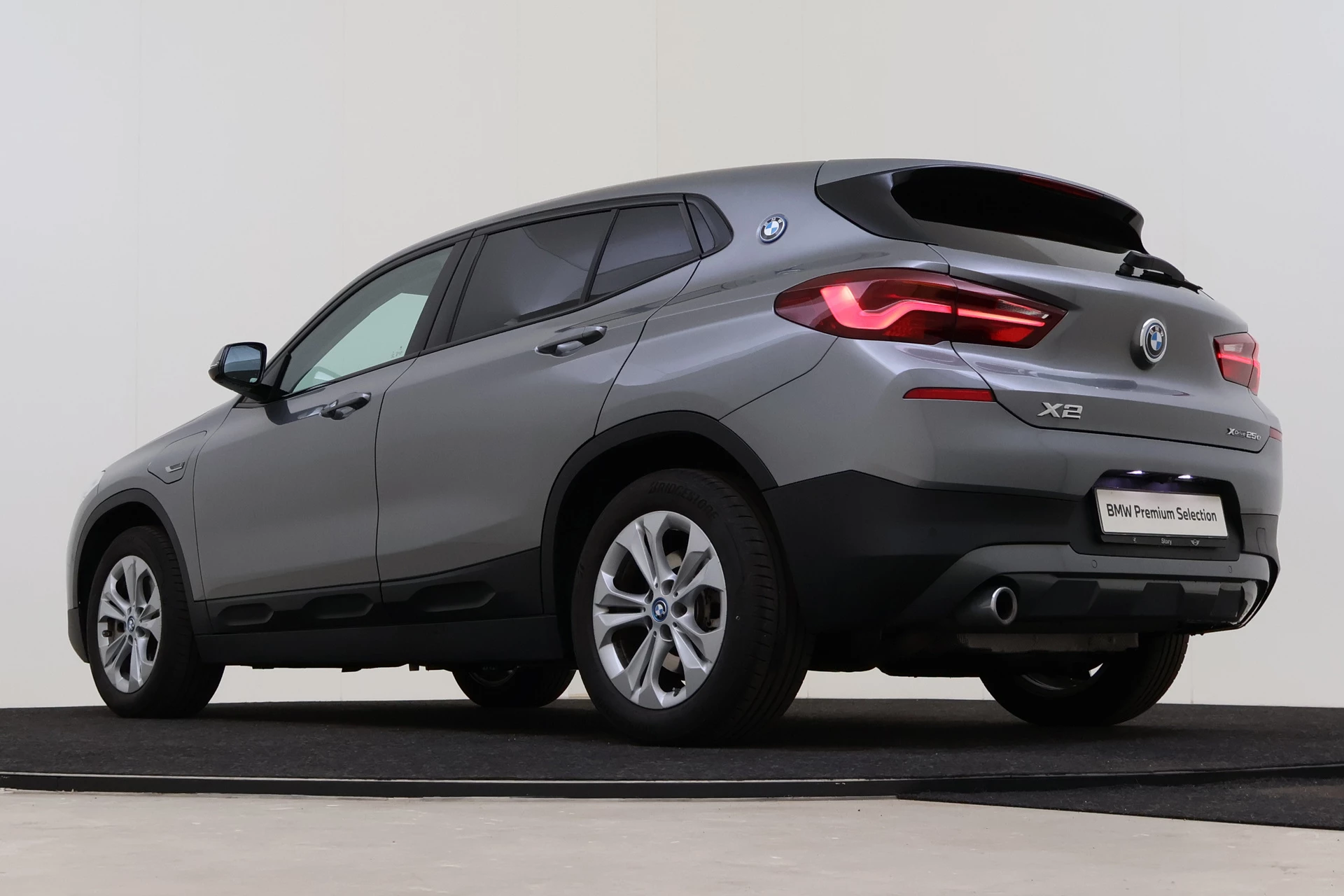 Hoofdafbeelding BMW X2