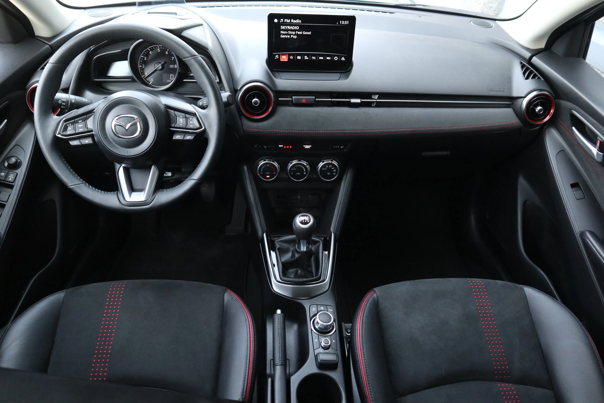 Hoofdafbeelding Mazda 2