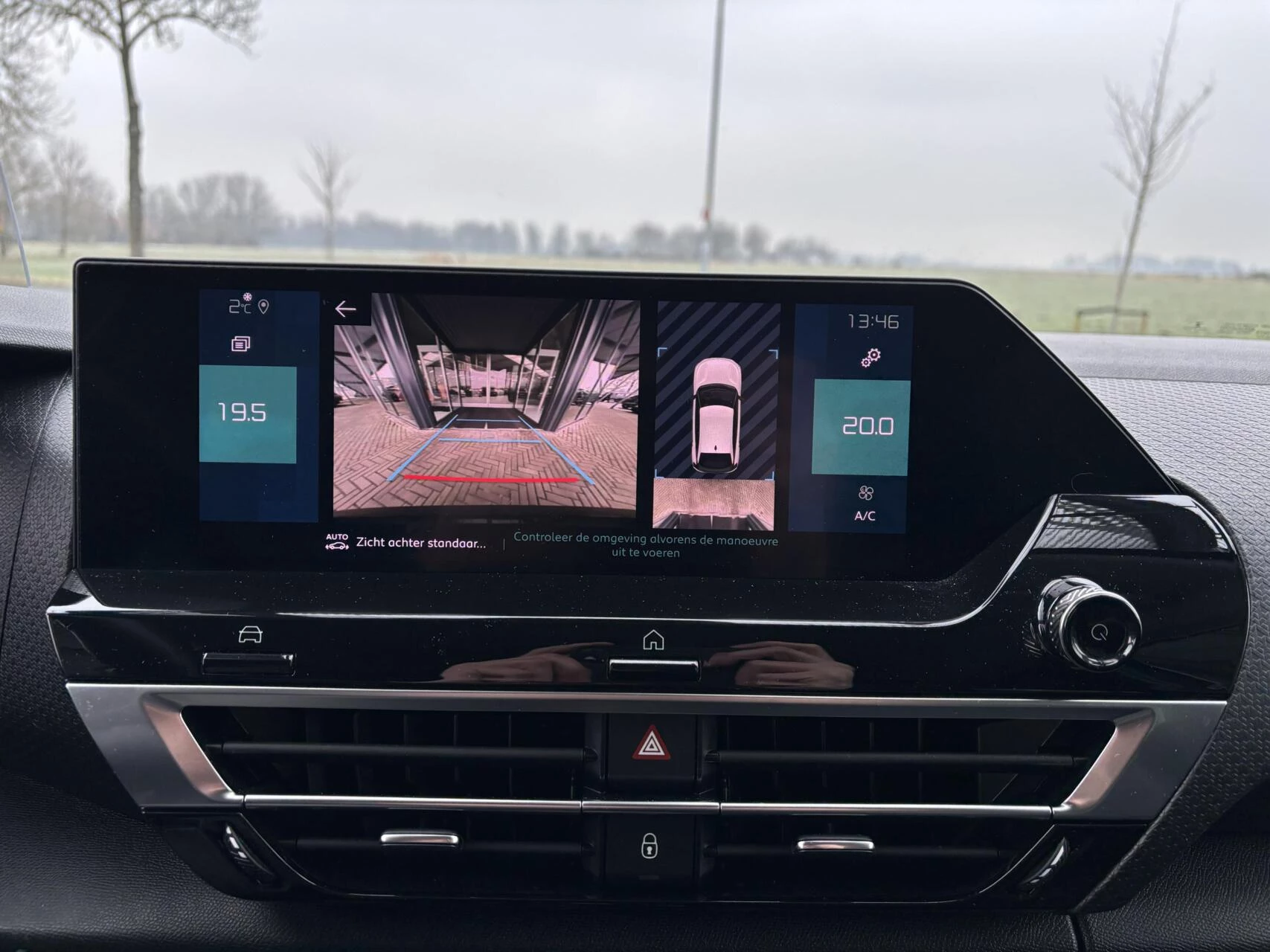 Hoofdafbeelding Citroën ë-C4