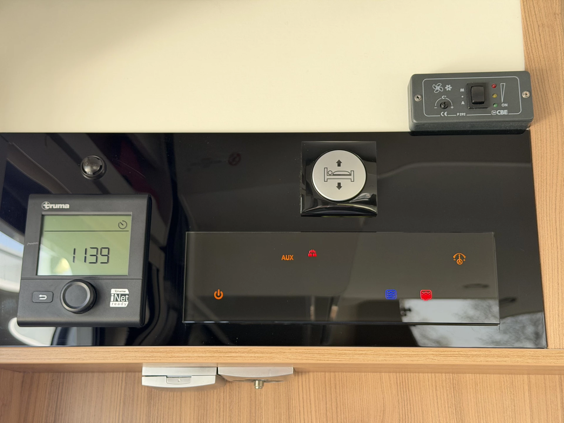 Hoofdafbeelding Adria MATRIX 600 DT