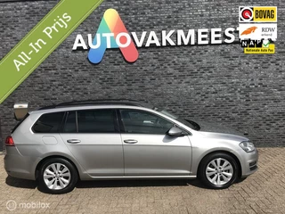 Volkswagen Golf Variant 1.0 TSI Connected Series + Carplay