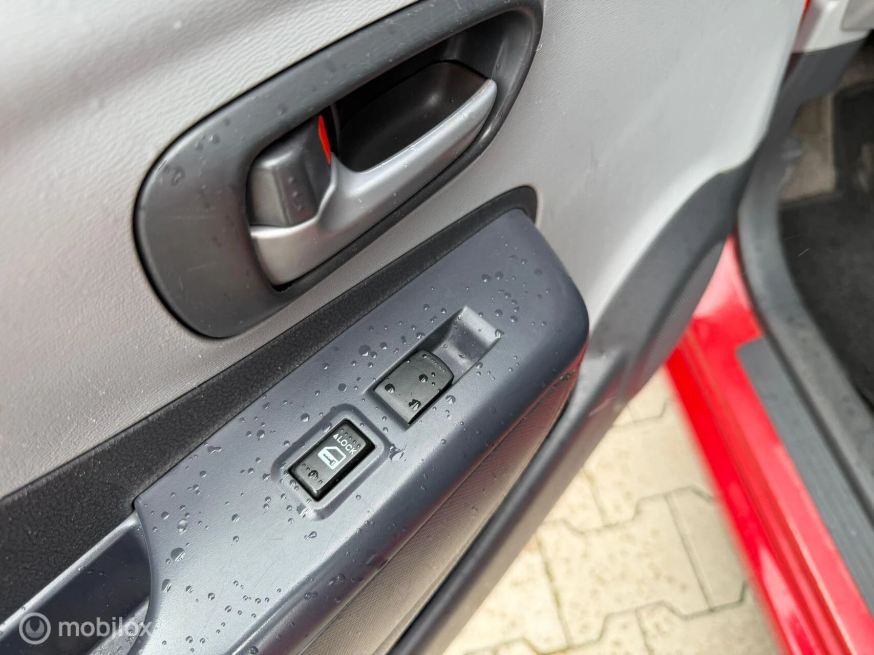 Hoofdafbeelding Nissan Pixo