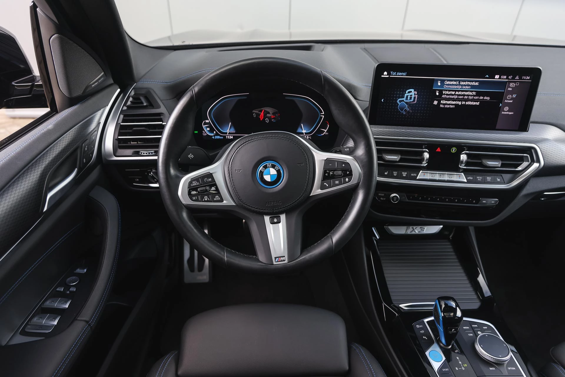 Hoofdafbeelding BMW iX3