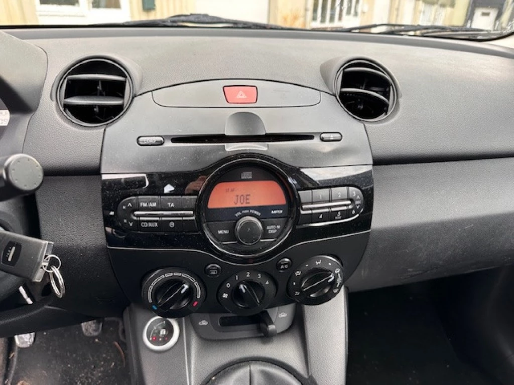 Hoofdafbeelding Mazda 2