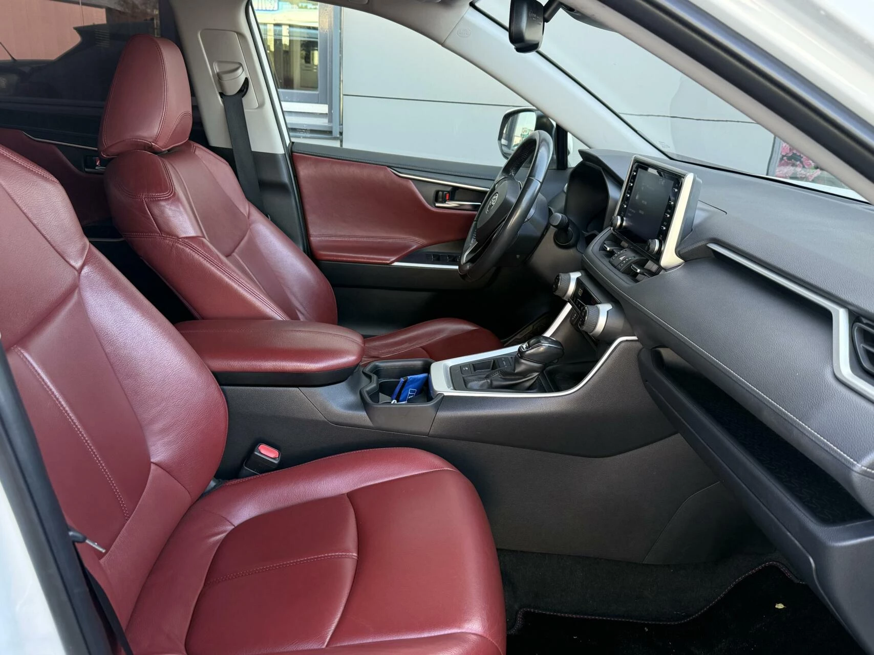 Hoofdafbeelding Toyota RAV4