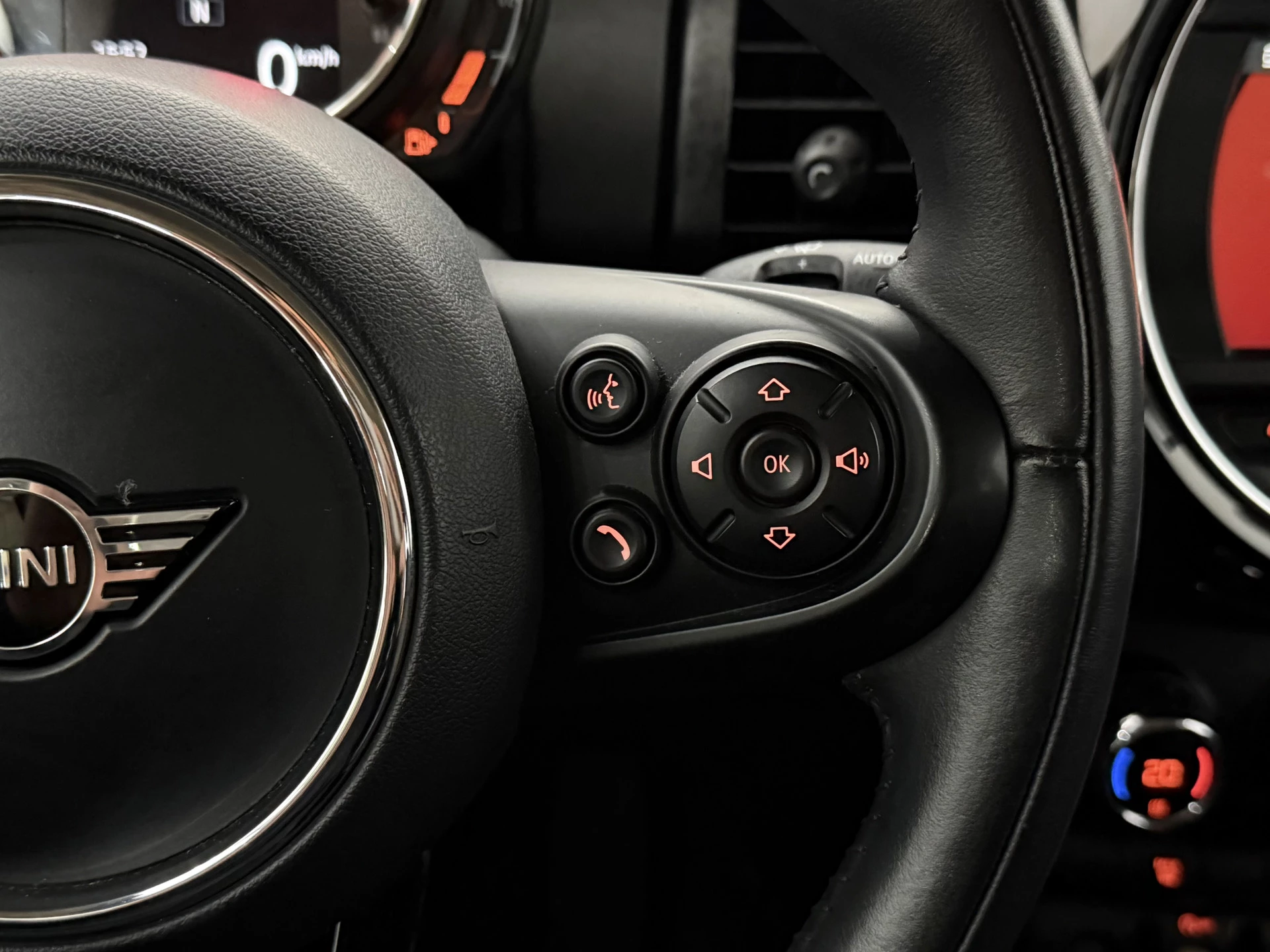 Hoofdafbeelding MINI One