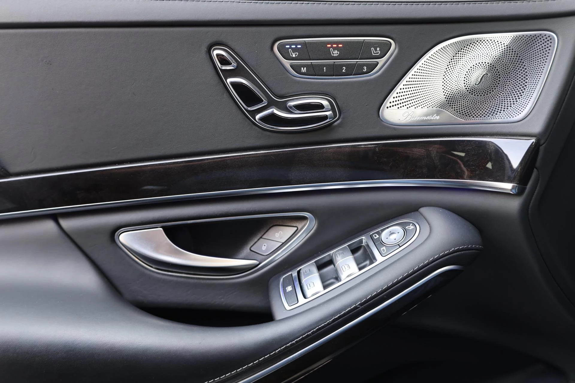 Hoofdafbeelding Mercedes-Benz S-Klasse