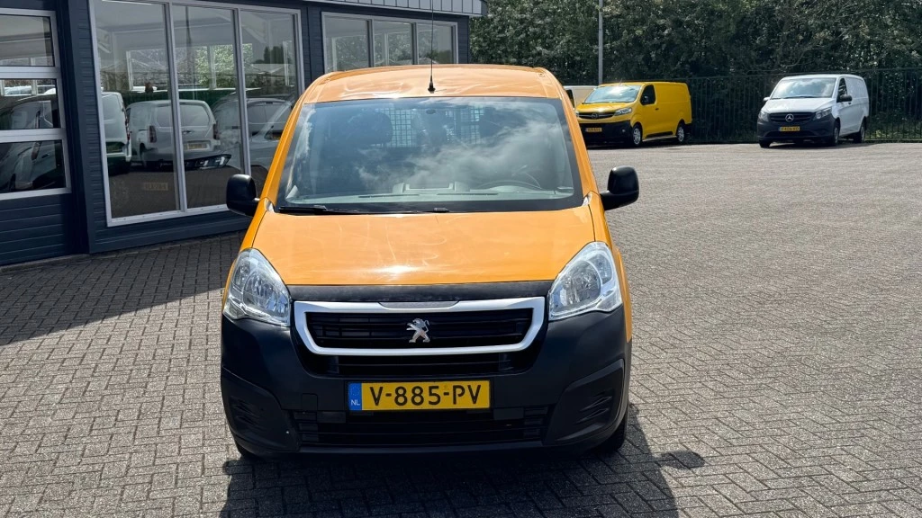 Hoofdafbeelding Peugeot Partner