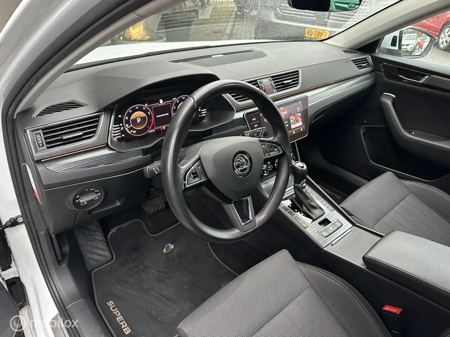 Hoofdafbeelding Škoda Superb