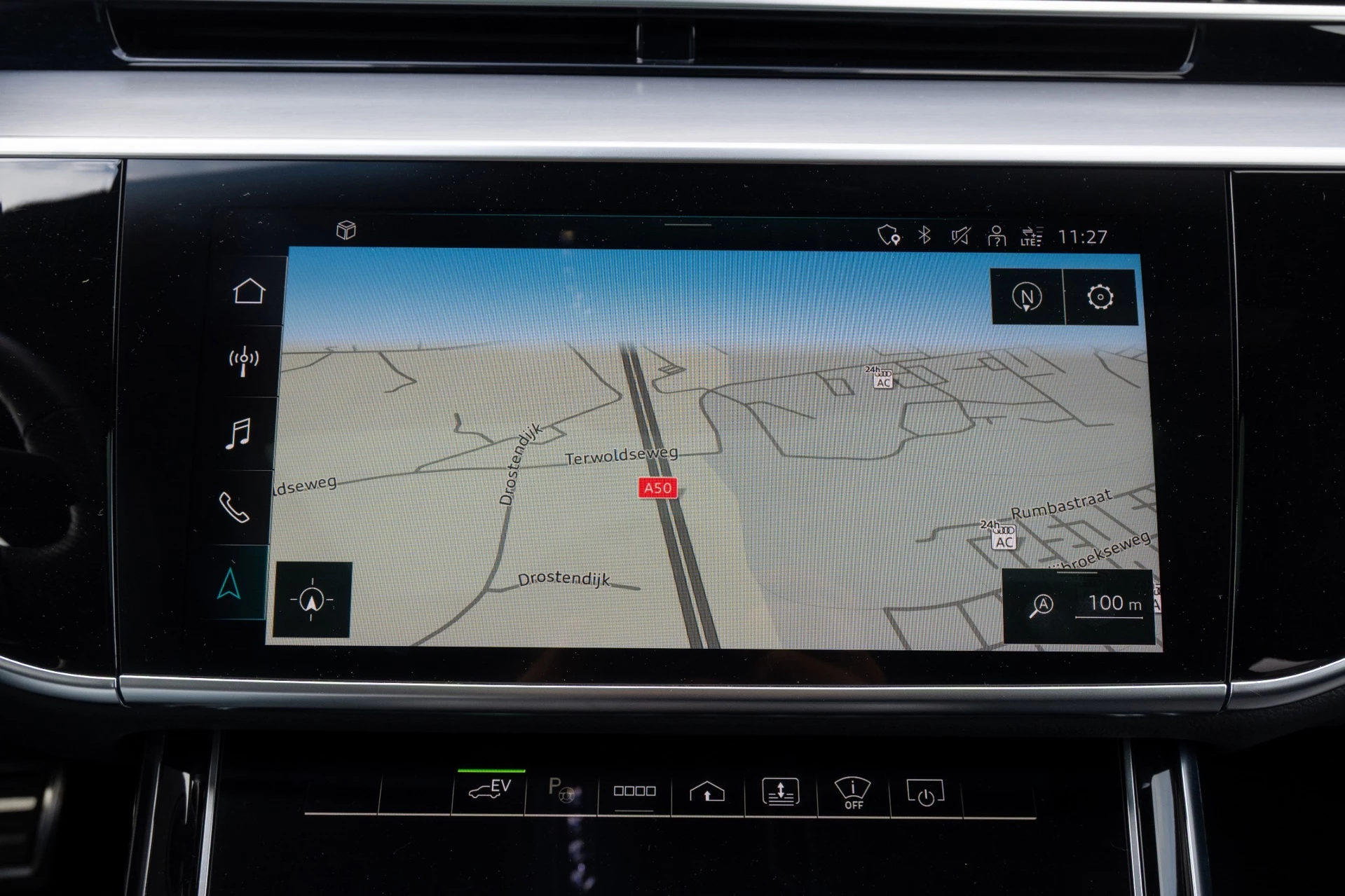 Hoofdafbeelding Audi A8