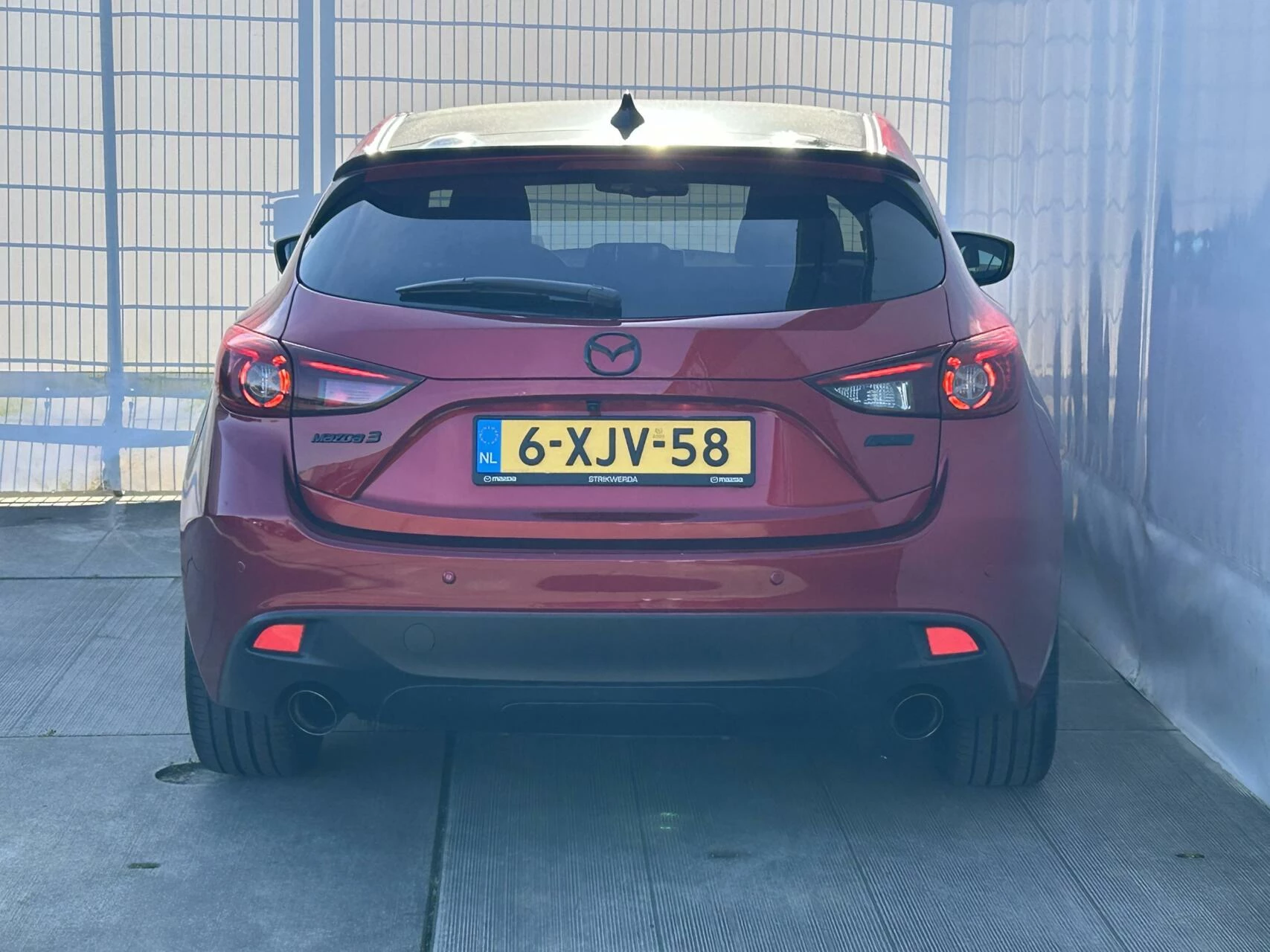 Hoofdafbeelding Mazda 3