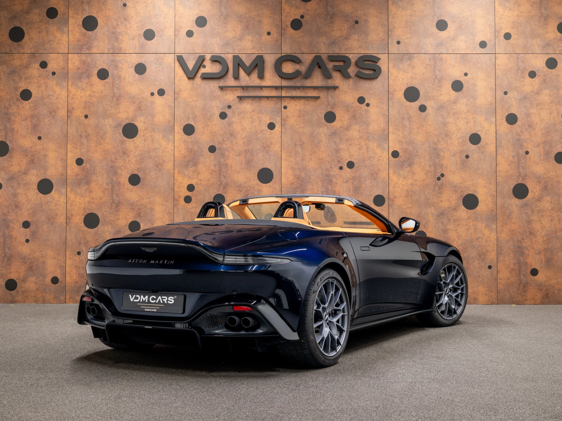 Hoofdafbeelding Aston Martin V8 Vantage