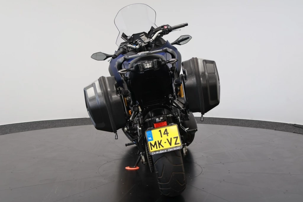 Hoofdafbeelding Yamaha NIKEN