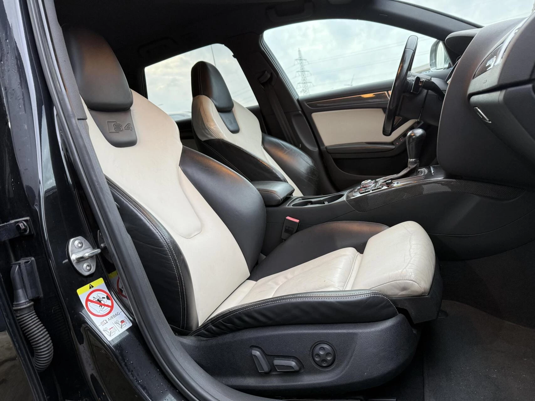 Hoofdafbeelding Audi S4