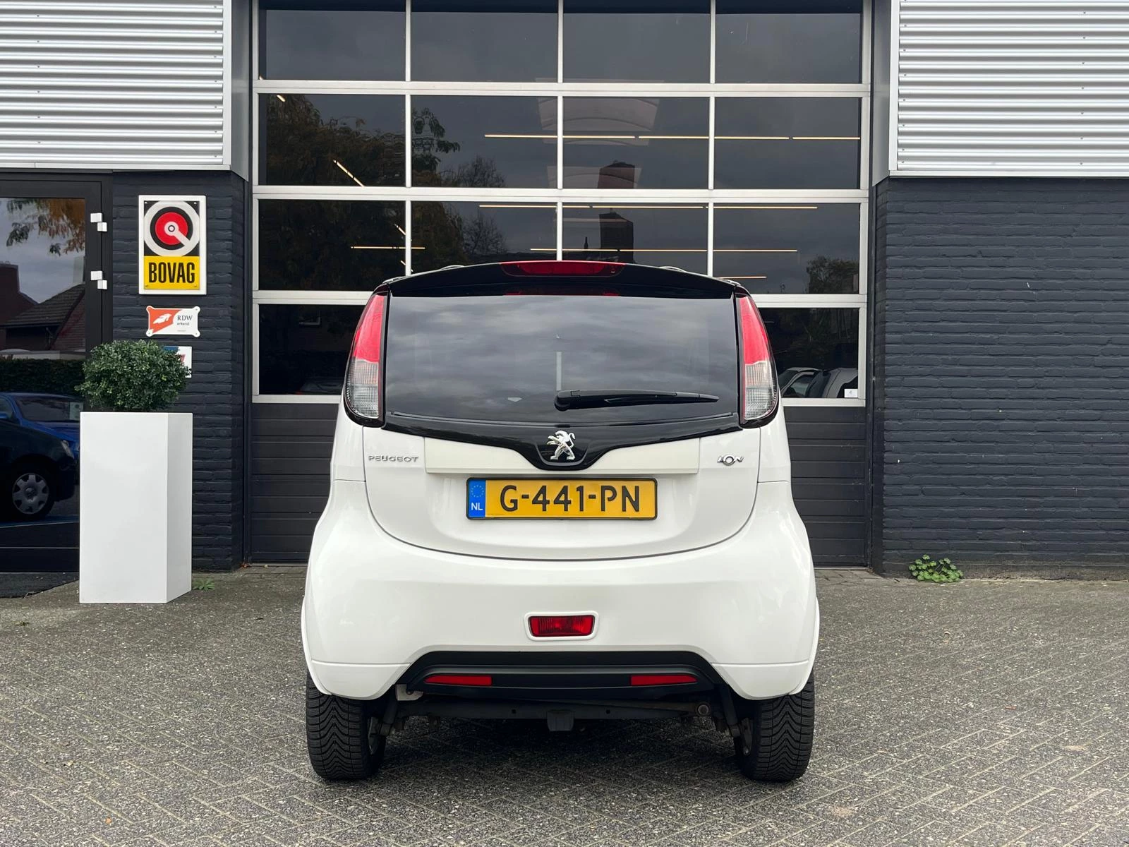 Hoofdafbeelding Peugeot iOn