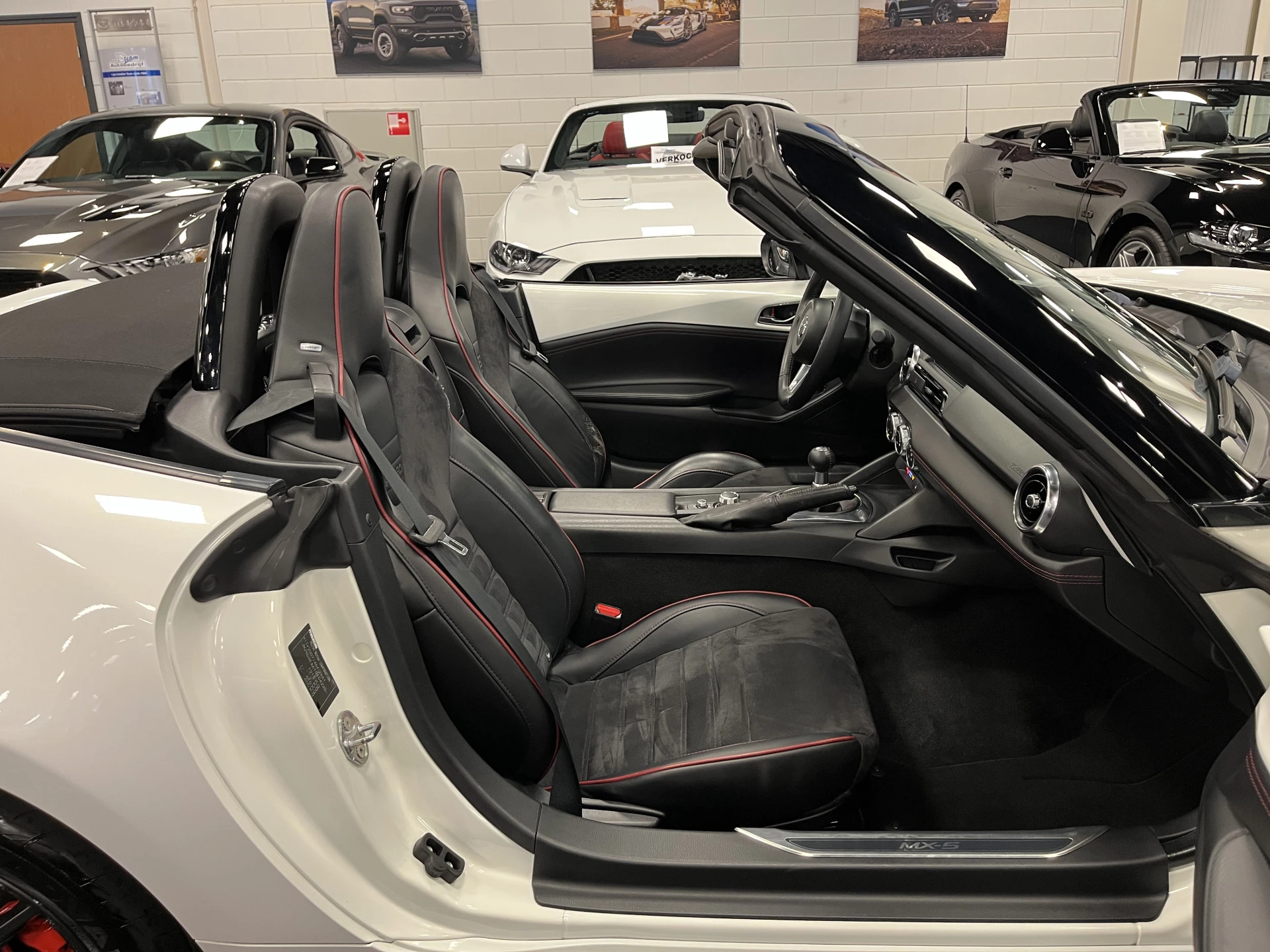 Hoofdafbeelding Mazda MX-5