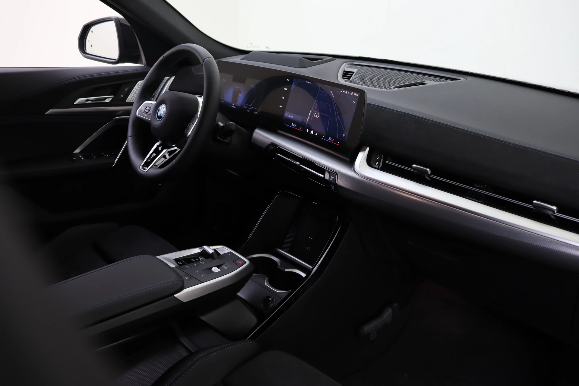 Hoofdafbeelding BMW iX2