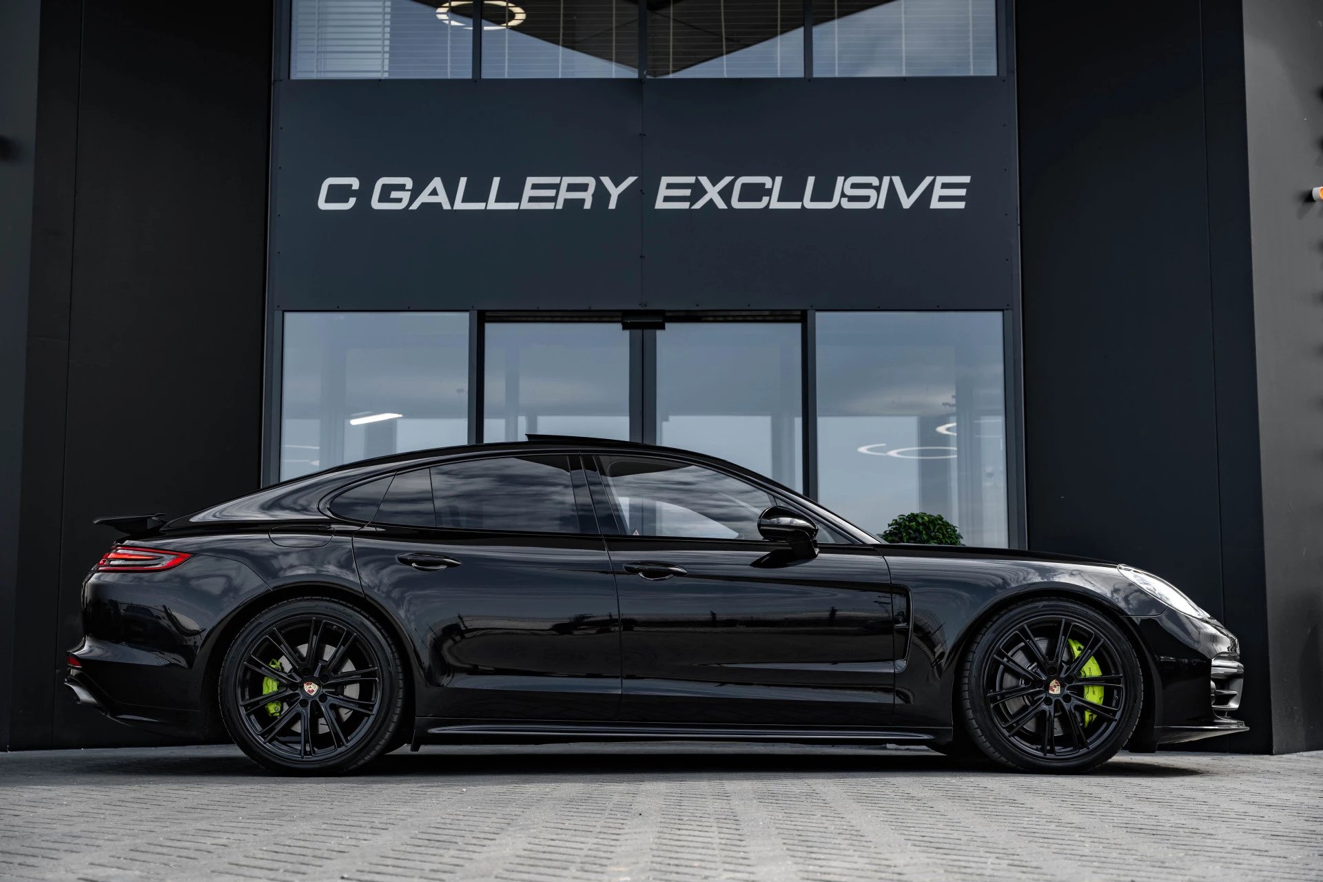 Hoofdafbeelding Porsche Panamera