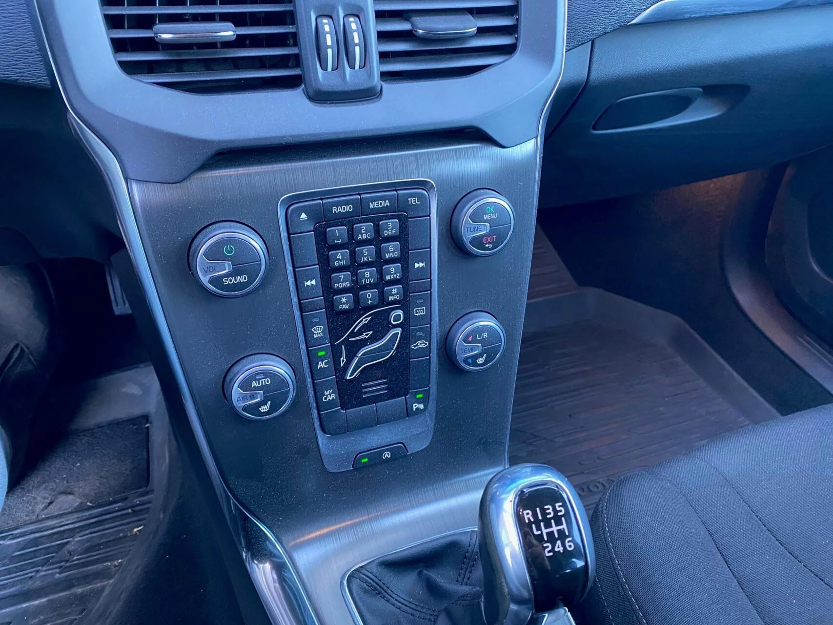 Hoofdafbeelding Volvo V40