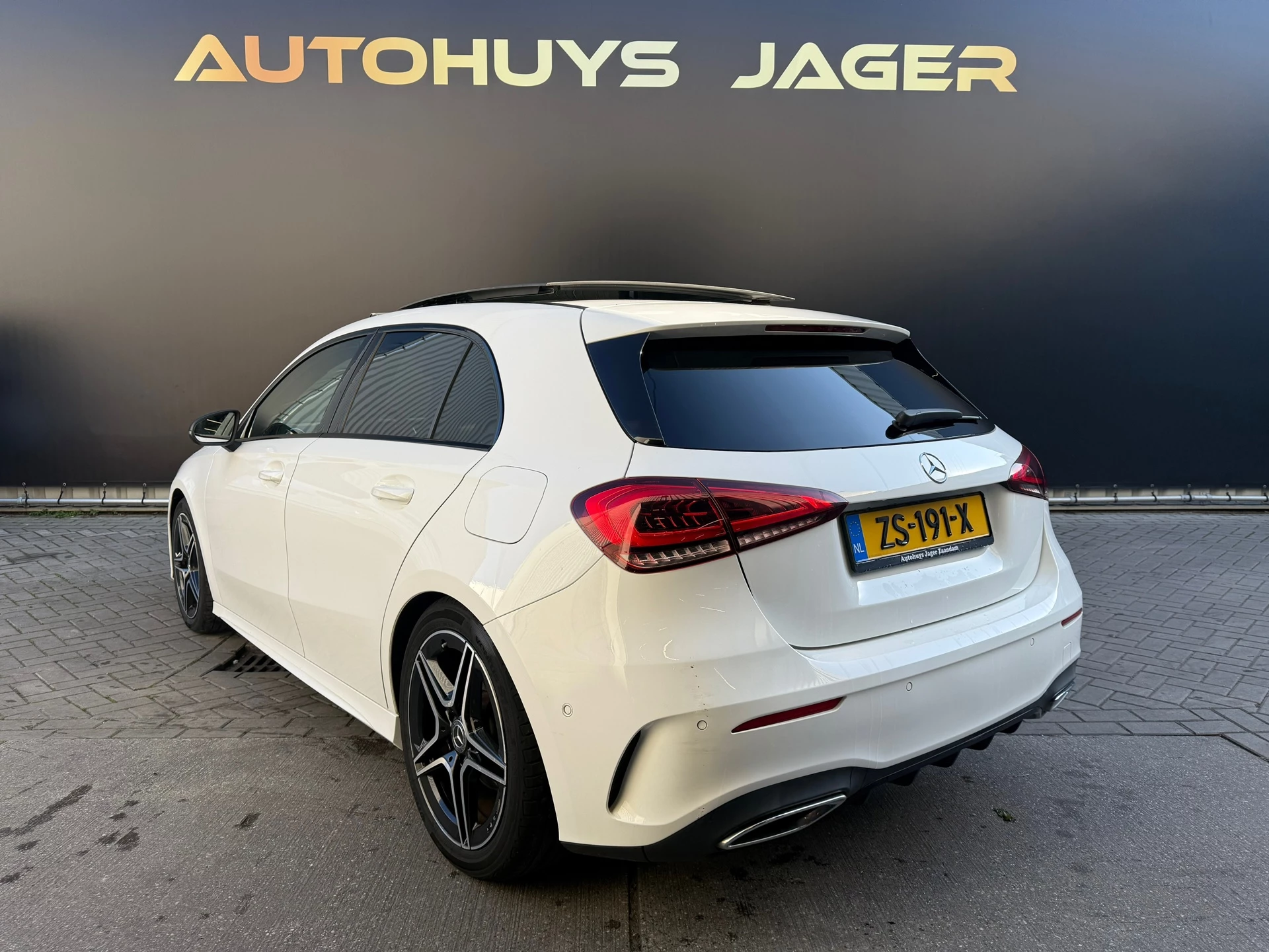 Hoofdafbeelding Mercedes-Benz A-Klasse