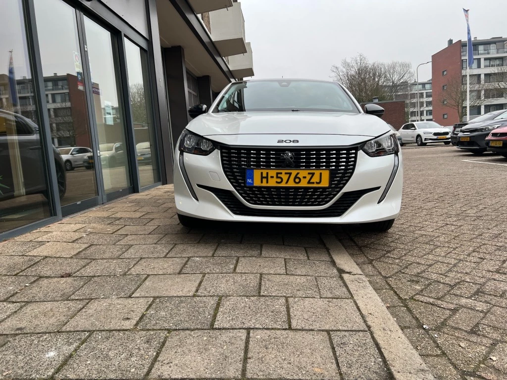 Hoofdafbeelding Peugeot 208