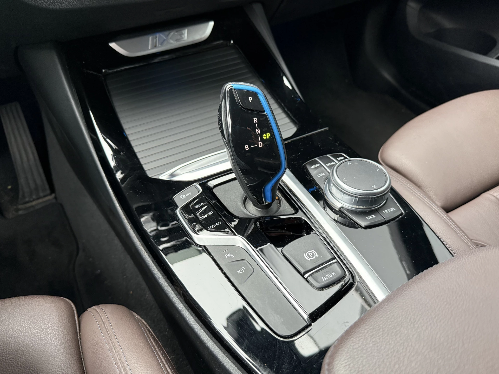 Hoofdafbeelding BMW iX3