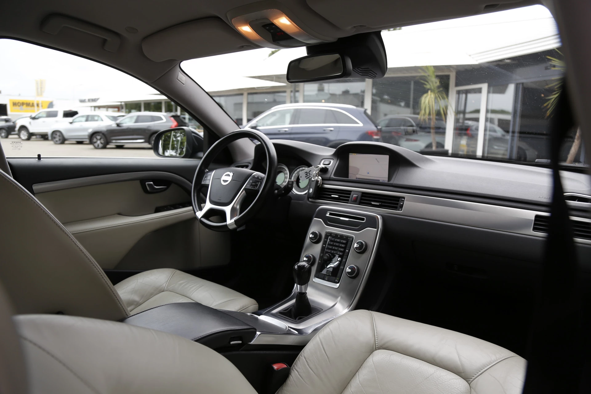 Hoofdafbeelding Volvo V70