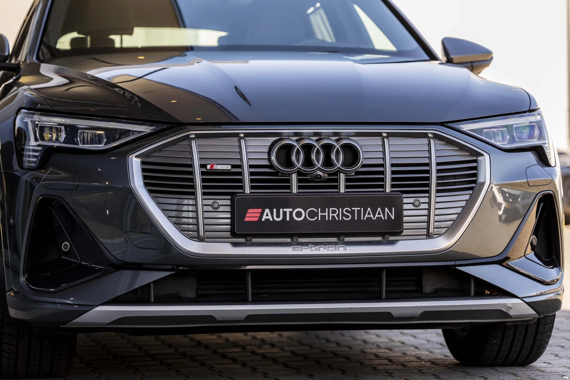 Hoofdafbeelding Audi e-tron