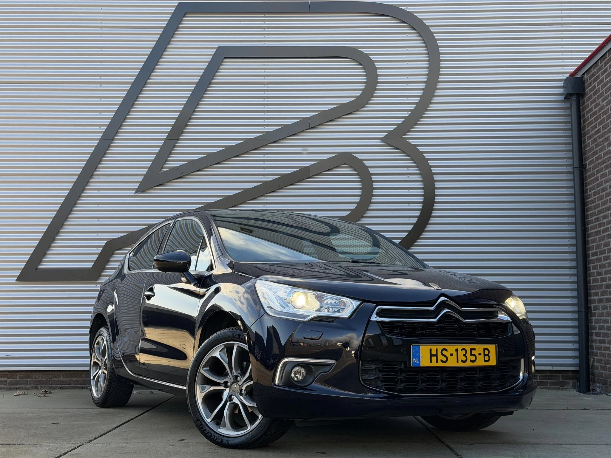 Hoofdafbeelding Citroën DS4