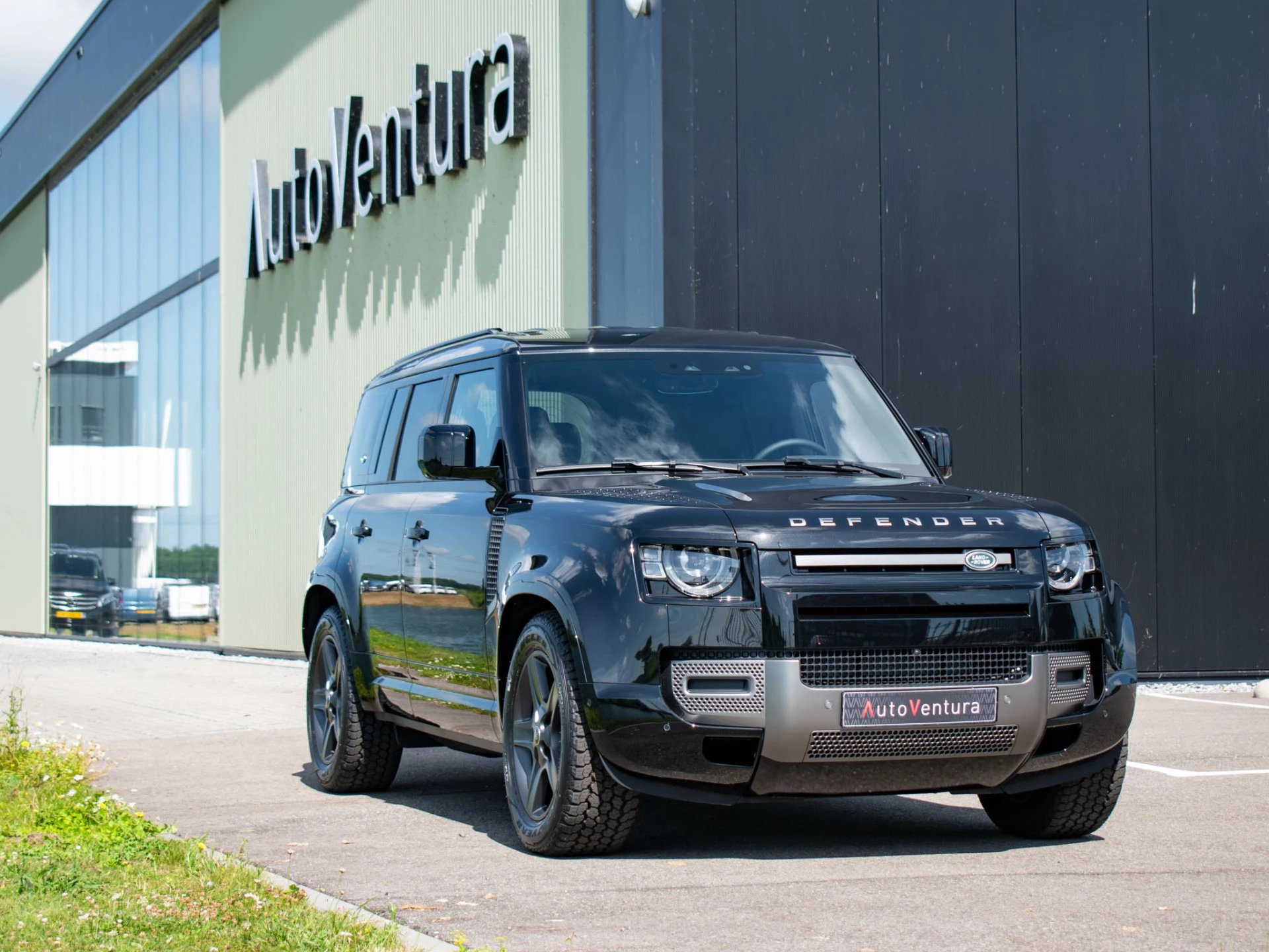 Hoofdafbeelding Land Rover Defender