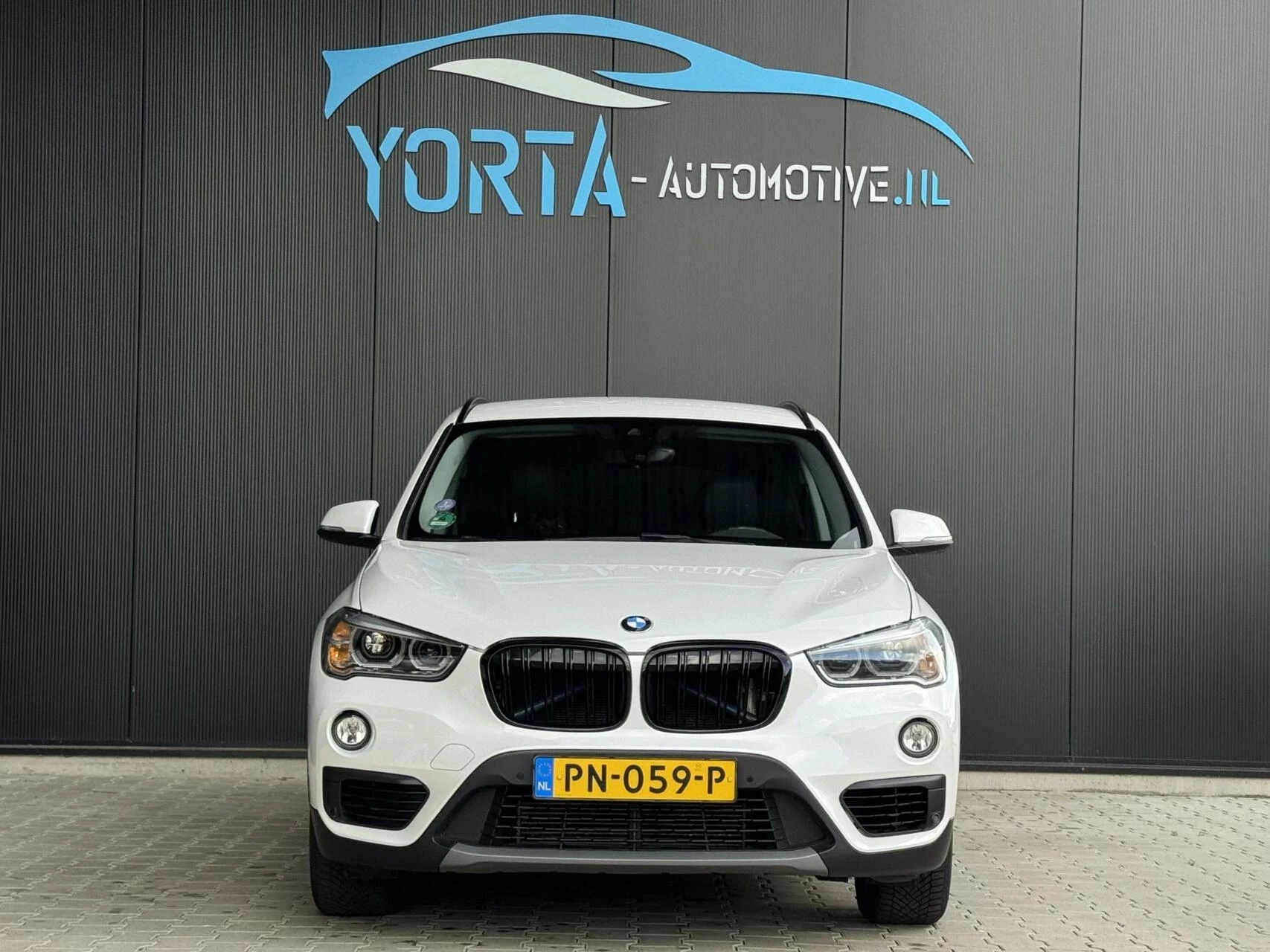 Hoofdafbeelding BMW X1