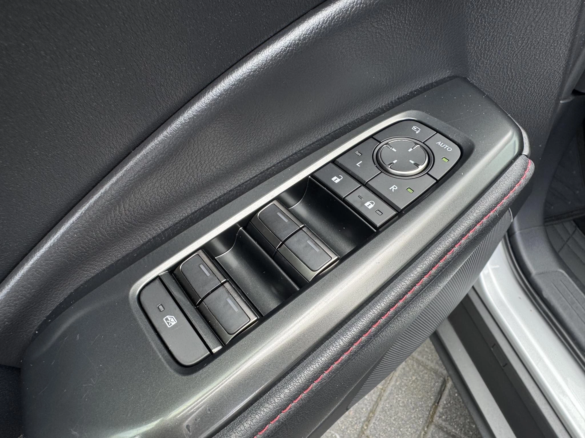 Hoofdafbeelding Lexus LBX
