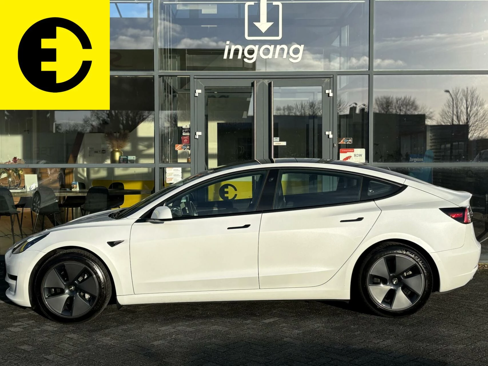 Hoofdafbeelding Tesla Model 3